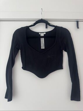 Zara Ribbed Long Sleeve V-Neck Crop Top